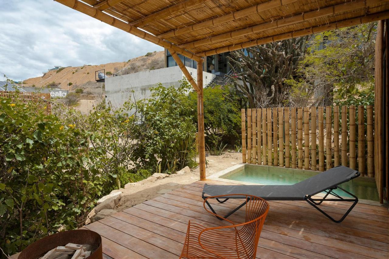 Eolia Sustainable Design Hotel Manta Exterior photo