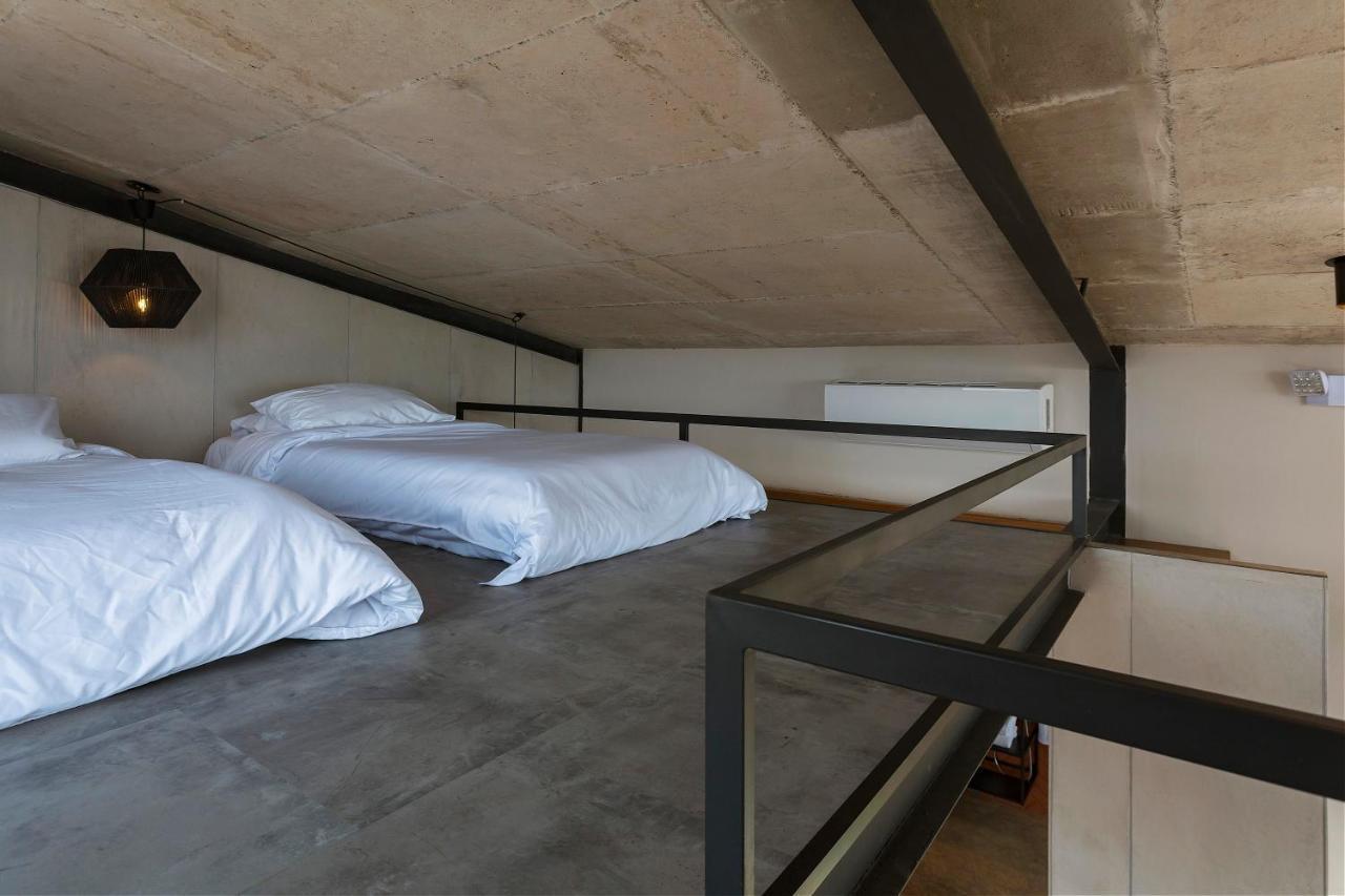 Eolia Sustainable Design Hotel Manta Exterior photo